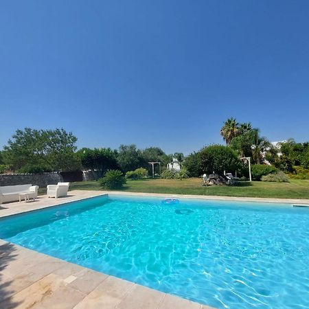 Masseria Boezio Ostuni Bed and Breakfast Torre Santa Sabina Esterno foto