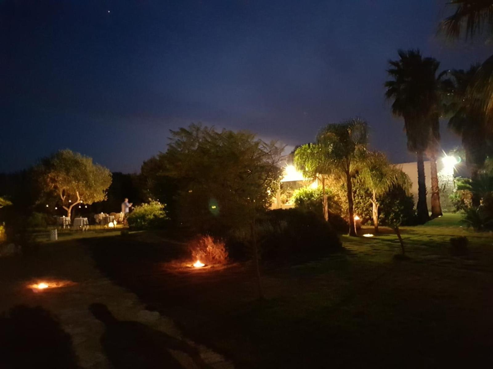 Masseria Boezio Ostuni Bed and Breakfast Torre Santa Sabina Esterno foto