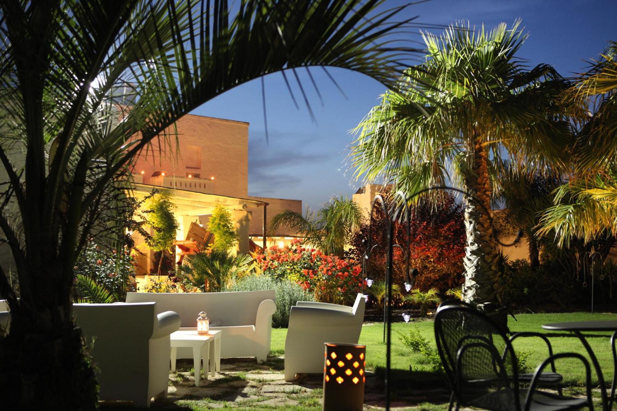 Masseria Boezio Ostuni Bed and Breakfast Torre Santa Sabina Esterno foto
